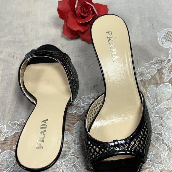 PRADA-Women-Black Patent leather cut out-heel Sandals.SZ-5.5 - Picture 9 of 15